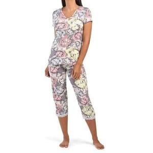 New JOAN VASS Super Soft Floral Print Lace Trim Pj Tee & Capri Pajama Set